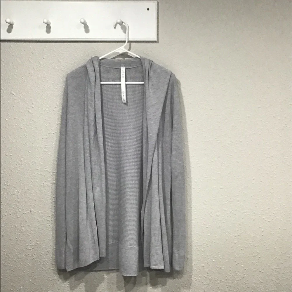Lululemon Sundown Sweater Wrap Women's Sz 8 Gray Cardigan Hooded Cashmere‎ Blend
